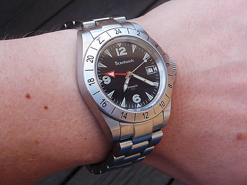 bernhardt binnacle gmt