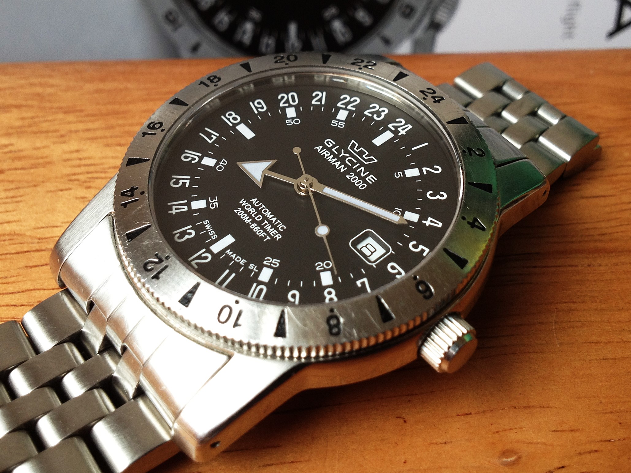 a watch flipper's diary: No 137 - Glycine Airman 2000