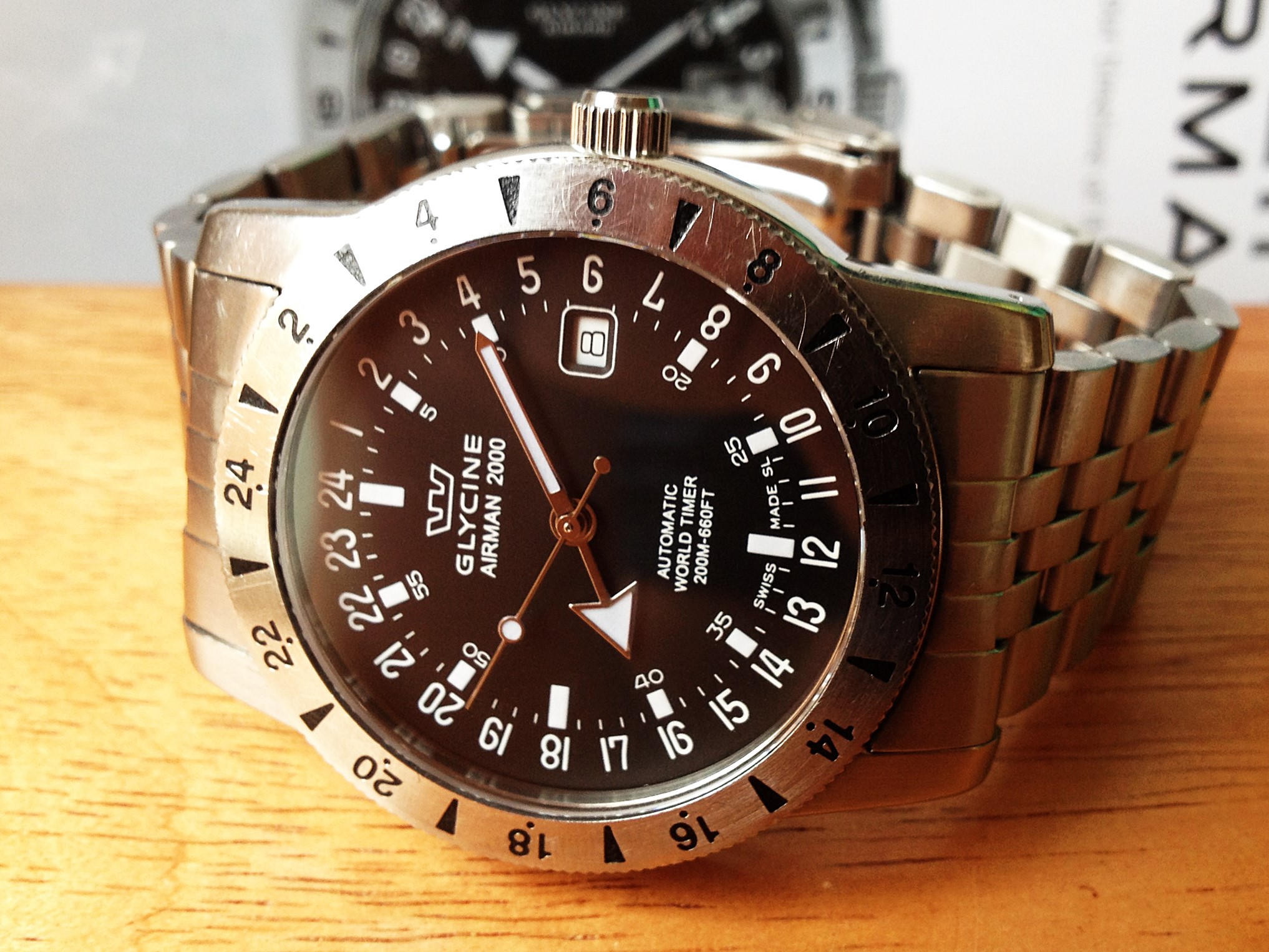 a watch flipper's diary: No 137 - Glycine Airman 2000