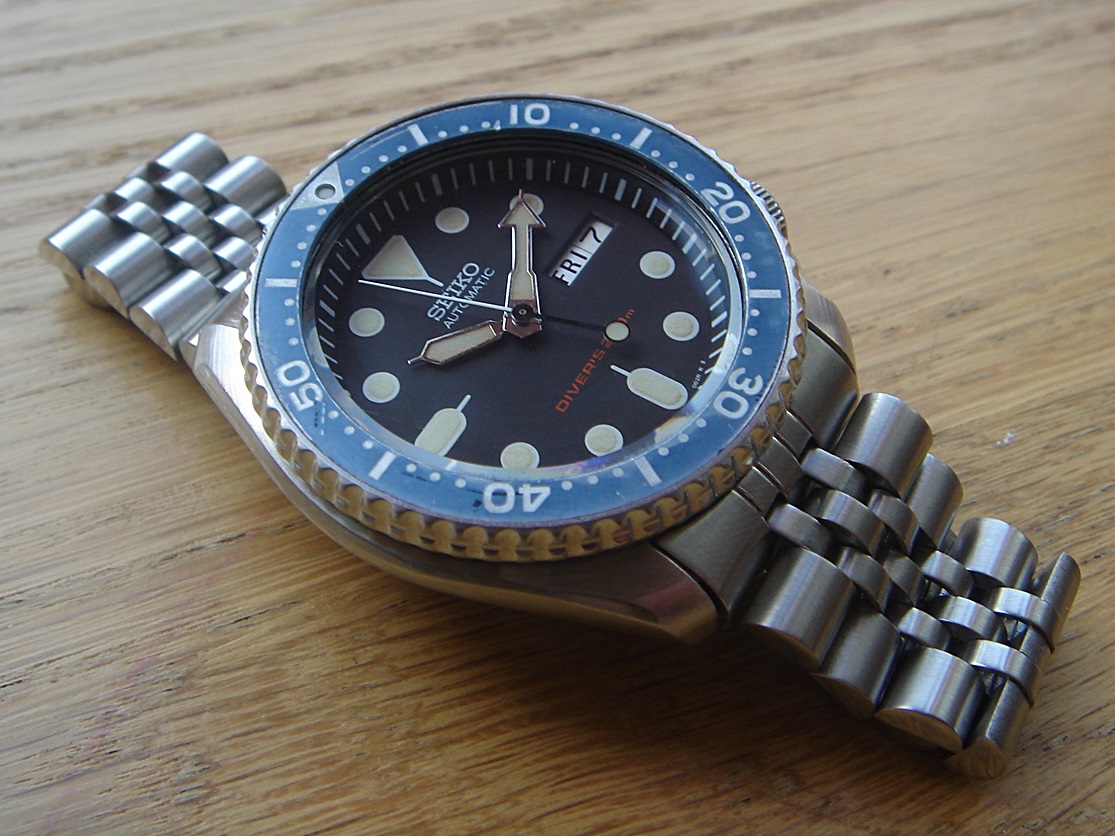 a watch flipper's diary: No 4, 18, 35, 101, 102, 159, 184, 198 & 243 - Seiko  SKX007